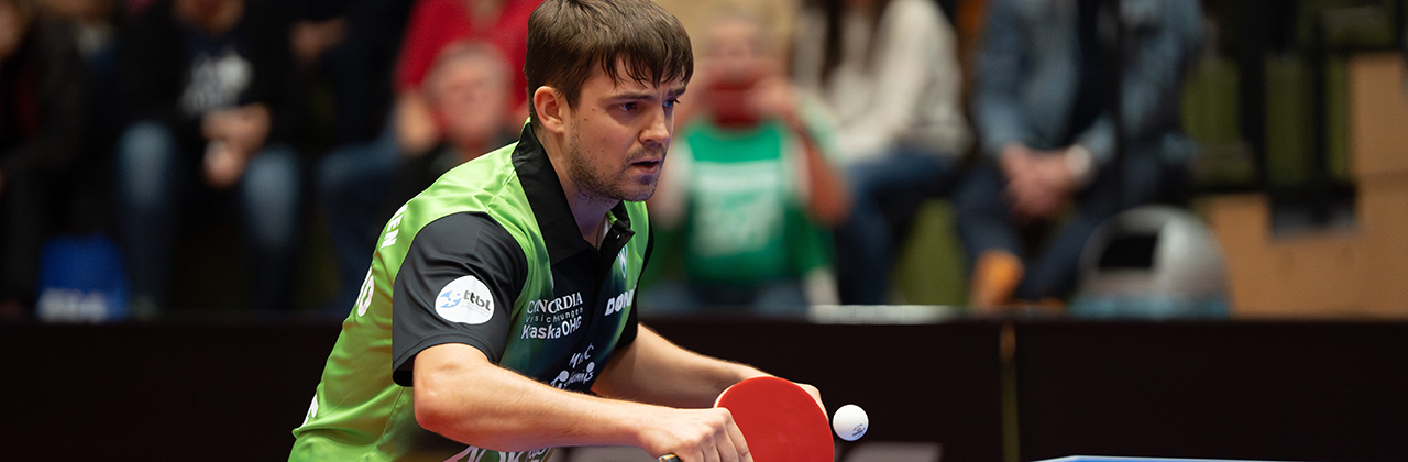 League leaders Bremen survive spirited Bad Homburg test