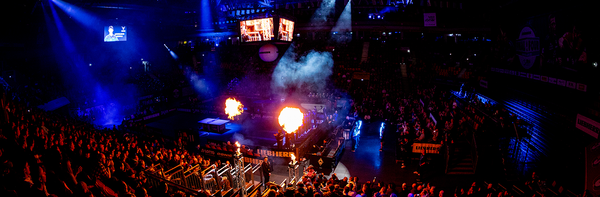 Advance sales are in full swing – secure the last few seats now!