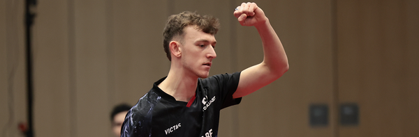 TTC Schwalbe Bergneustadt verlängert Vertrag mit Adrien Rassenfosse